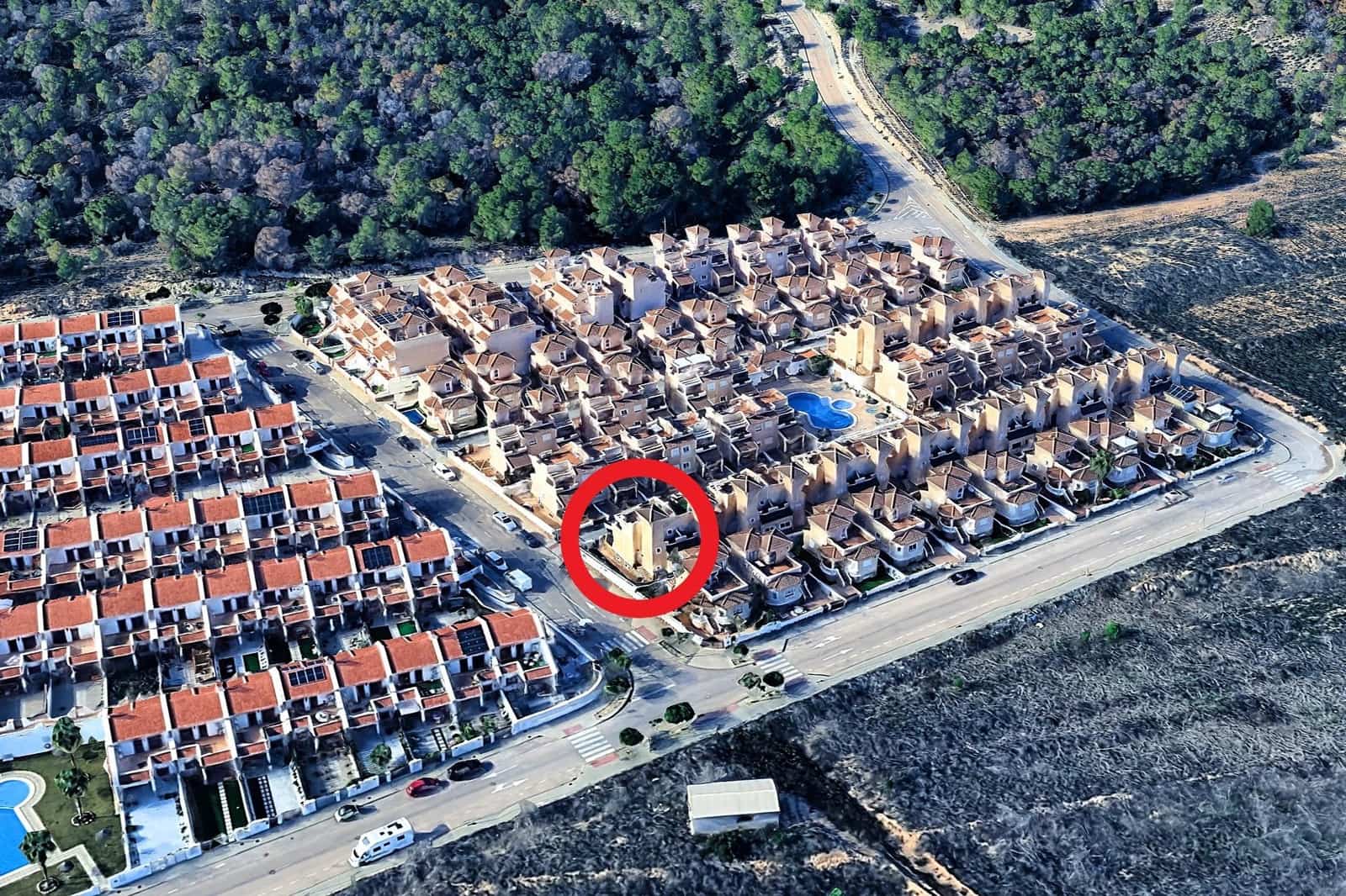 4 quarto Moradia Geminada para venda em San Miguel de Salinas com piscina - 249 000 € (Ref: 9871975)