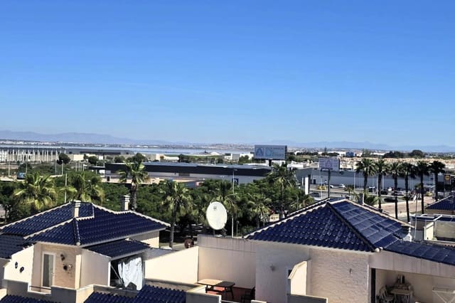 3 makuuhuone Kattohuoneisto myytävänä paikassa La Veleta, Torrevieja mukana uima-altaan 
autotalli - 295 000 € (Ref: 9871976)