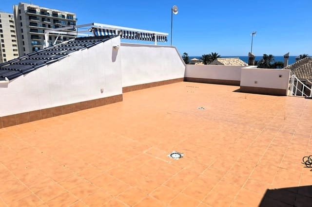 2 makuuhuone Kattohuoneisto myytävänä paikassa La Veleta, Torrevieja mukana uima-altaan 
autotalli - 258 150 € (Ref: 9871977)