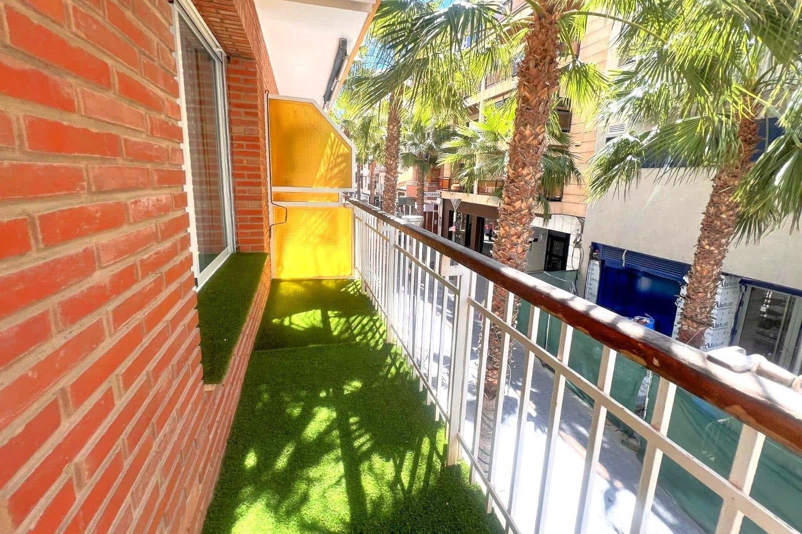4 camera da letto Appartamento in vendita in Torrevieja - 285.000 € (Rif: 9871978)
