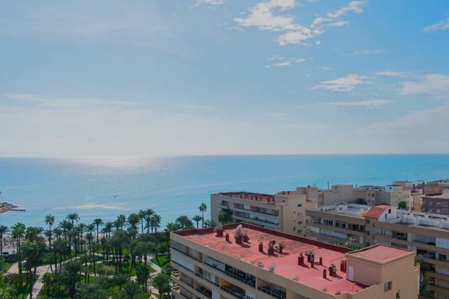 3 quarto Apartamento para venda em Playa de los Locos, Torrevieja com piscina - 360 000 € (Ref: 9871979)