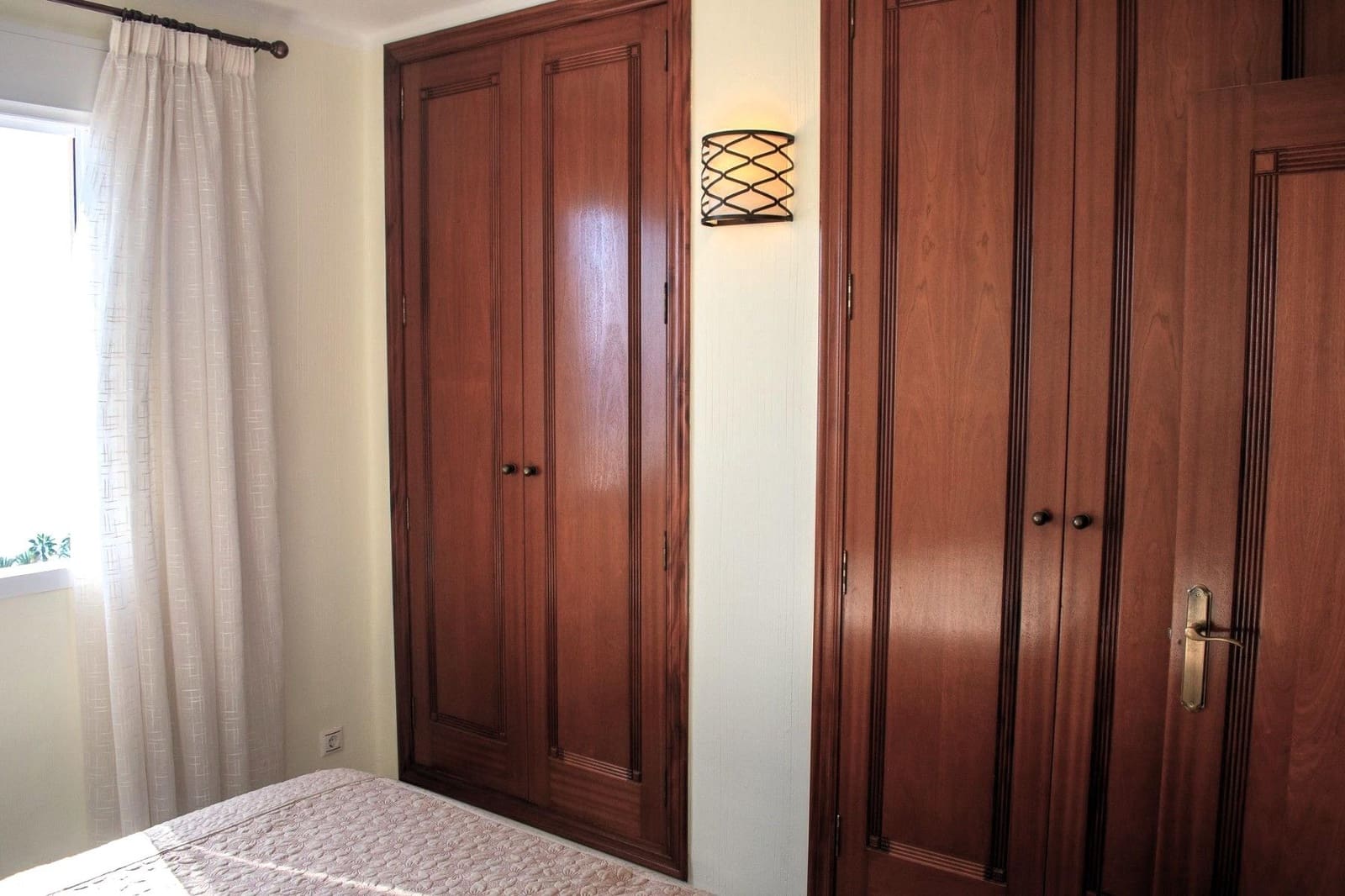3 quarto Apartamento para venda em Torrevieja com piscina - 360 000 € (Ref: 9871979)