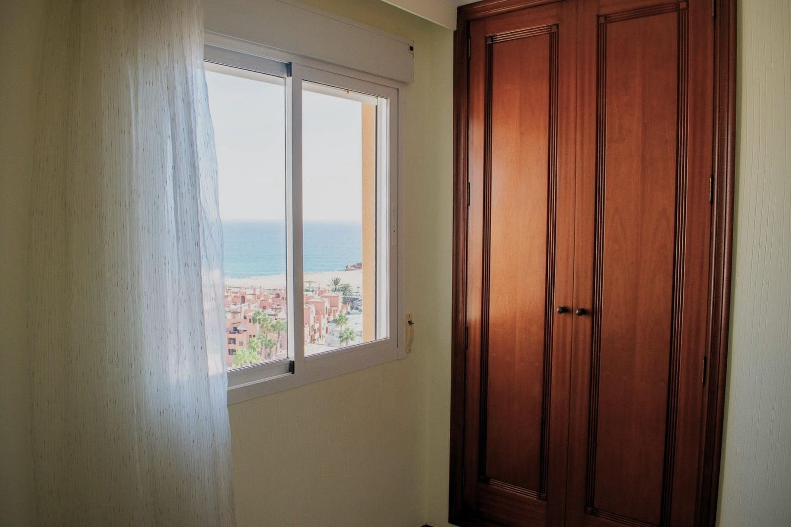 3 quarto Apartamento para venda em Torrevieja com piscina - 360 000 € (Ref: 9871979)