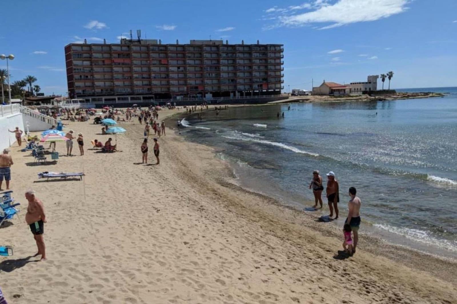 3 quarto Apartamento para venda em Torrevieja com piscina - 360 000 € (Ref: 9871979)