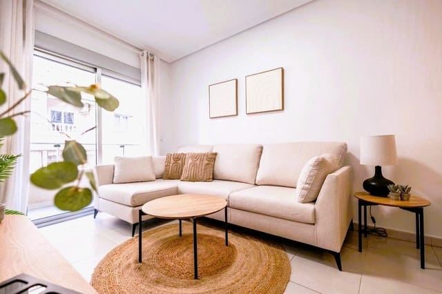 3 soverom Leilighet til salgs i Las Piscinas Naturales, Torrevieja med garasje - € 220 000 (Ref: 9871983)