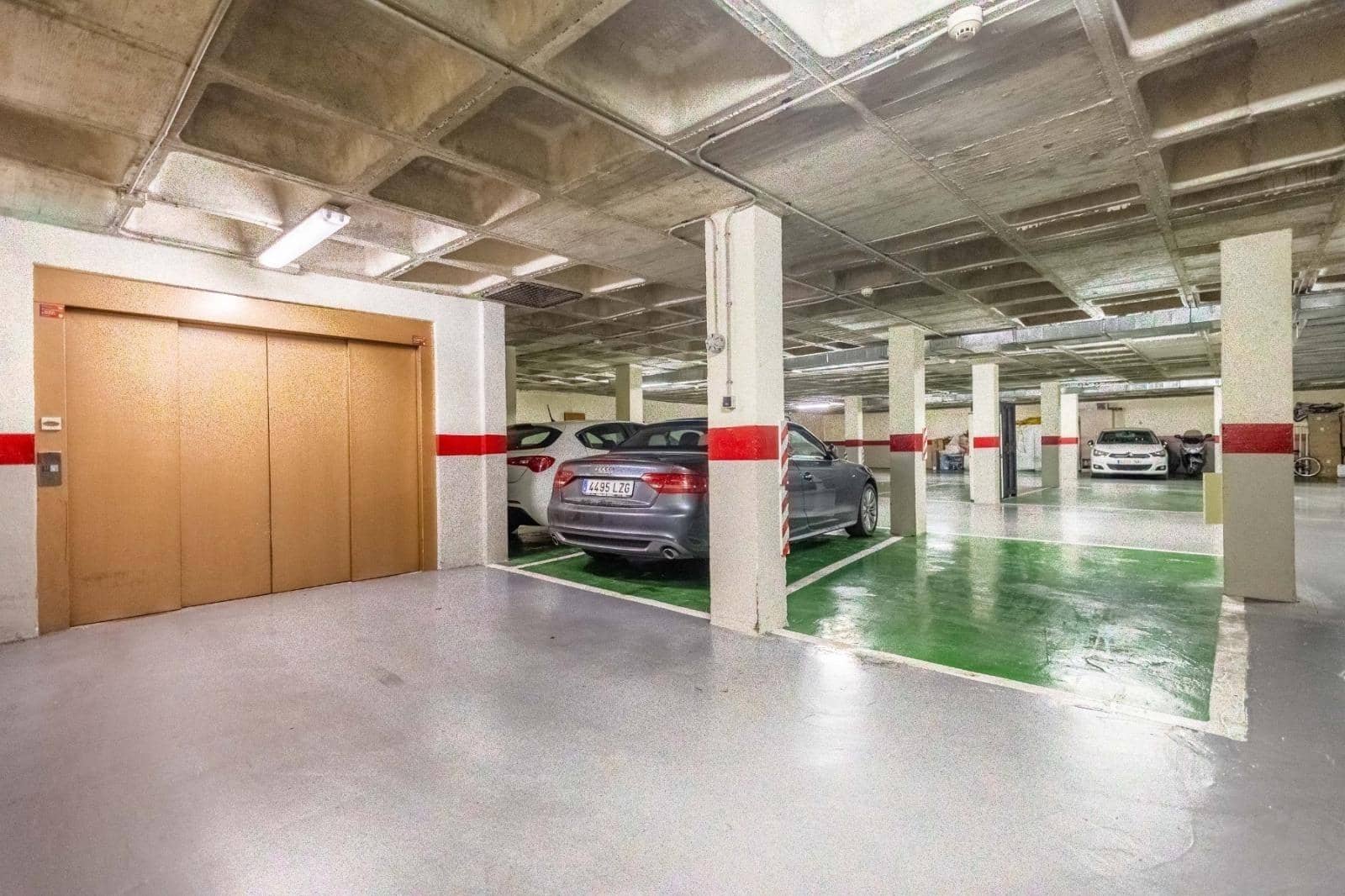3 soverom Leilighet til salgs i Torrevieja med garasje - € 220 000 (Ref: 9871983)