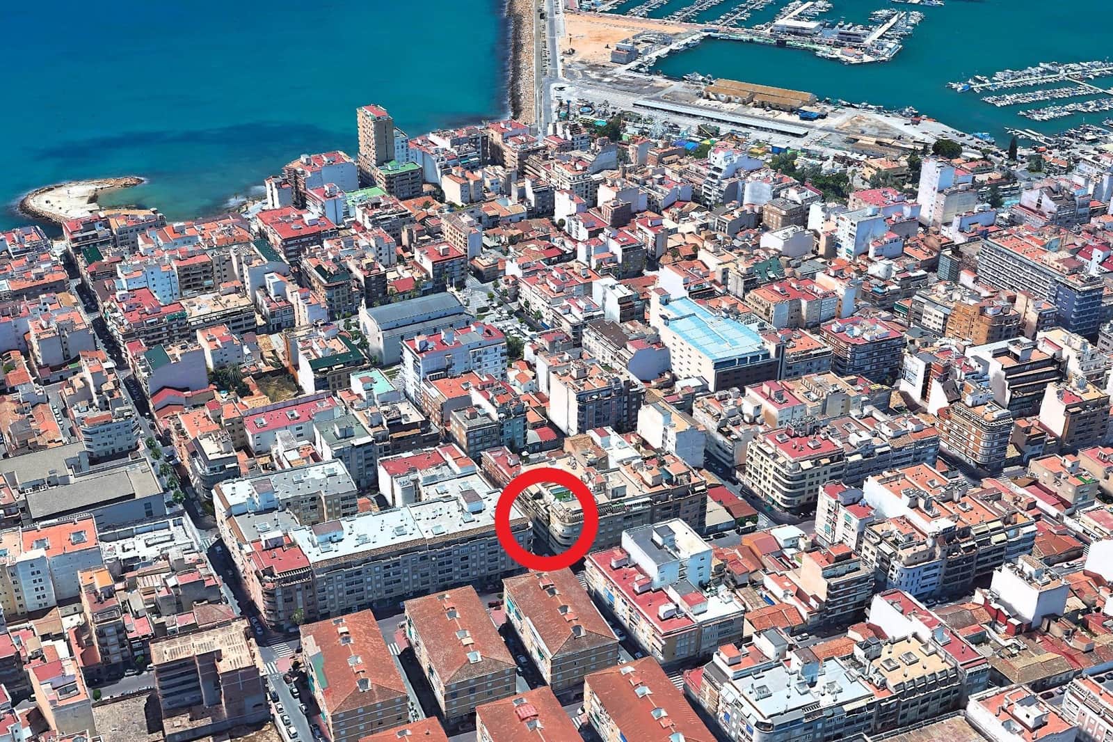 3 soverom Leilighet til salgs i Torrevieja med garasje - € 220 000 (Ref: 9871983)