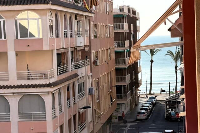 2 soveværelse Lejlighed til salg i Playa del Cura, Torrevieja med garage - € 185.900 (Ref: 9871984)