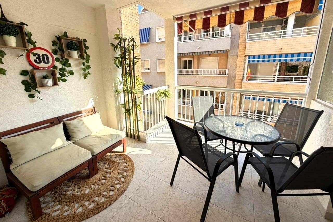 2 soveværelse Lejlighed til salg i Torrevieja med garage - € 185.900 (Ref: 9871984)