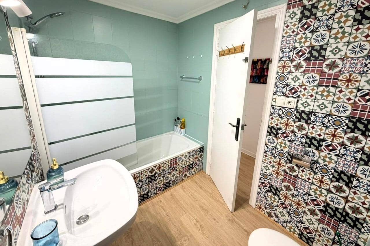 2 soveværelse Lejlighed til salg i Torrevieja med garage - € 185.900 (Ref: 9871984)