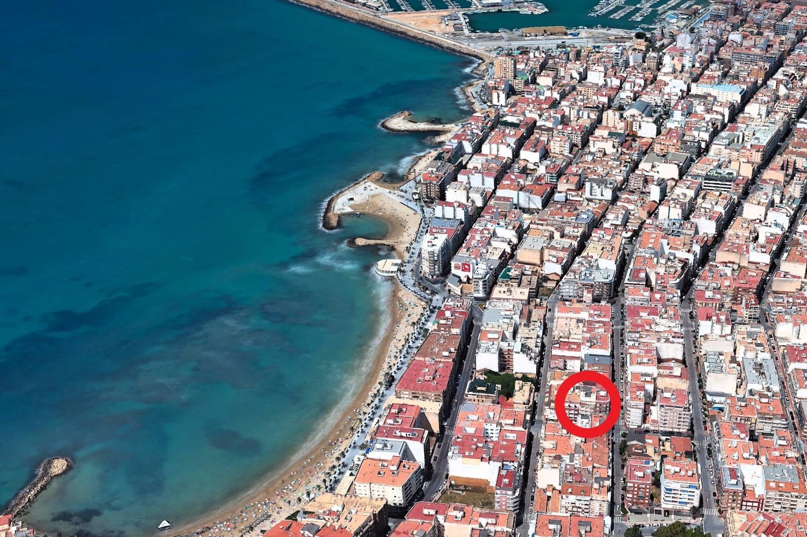 2 soveværelse Lejlighed til salg i Torrevieja med garage - € 185.900 (Ref: 9871984)