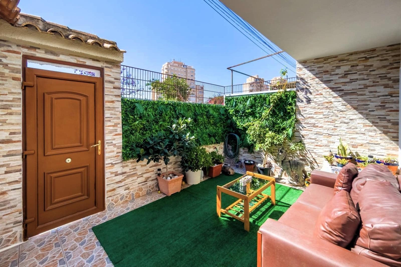 3 soverom Rekkehus til salgs i Torrevieja - € 185 000 (Ref: 9871988)
