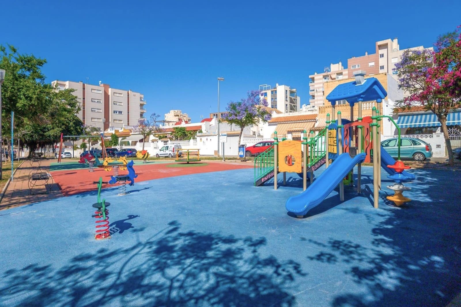 3 soverom Rekkehus til salgs i Torrevieja - € 185 000 (Ref: 9871988)