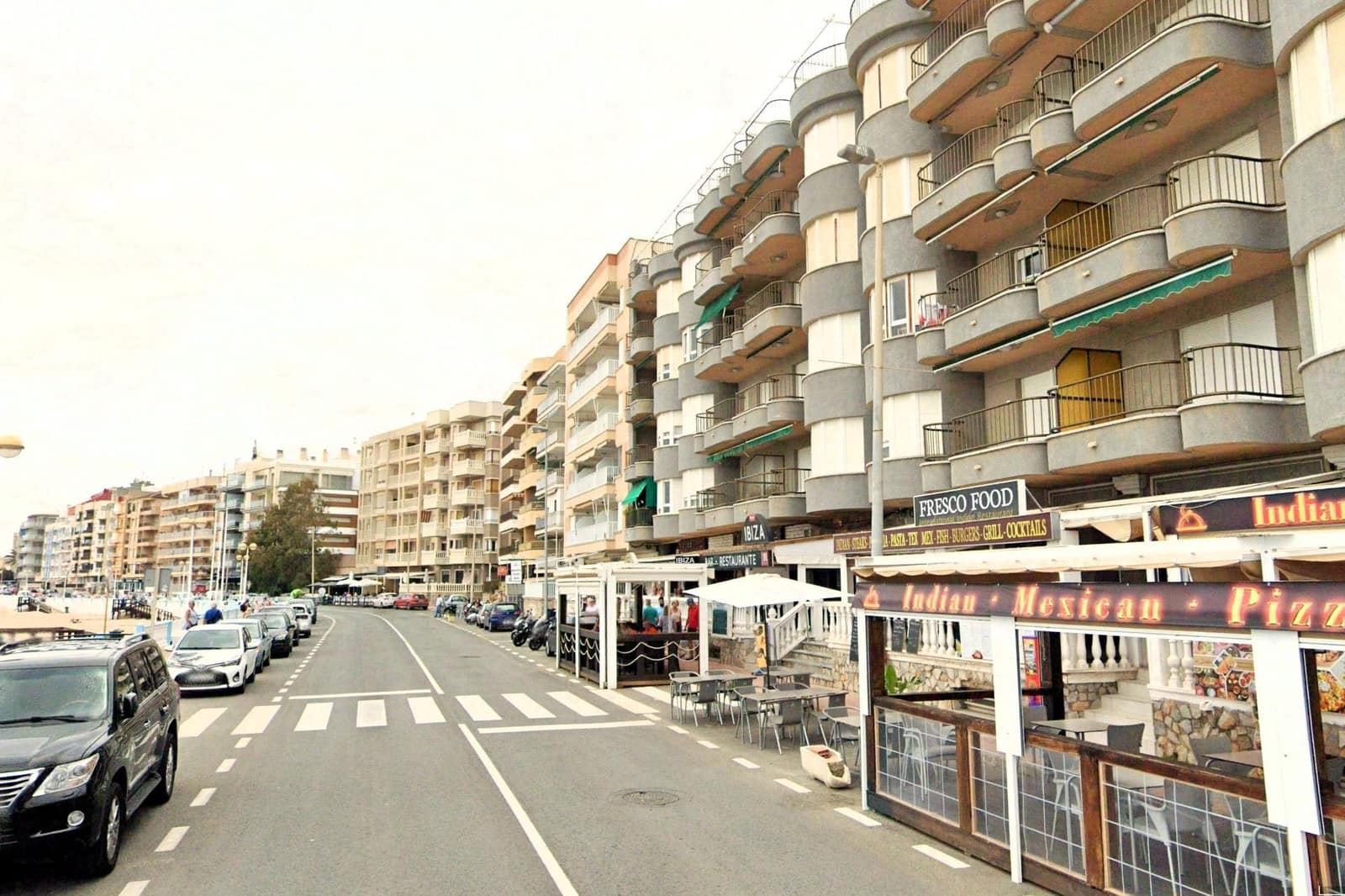 3 quarto Apartamento para venda em Torrevieja com garagem - 350 000 € (Ref: 9871990)