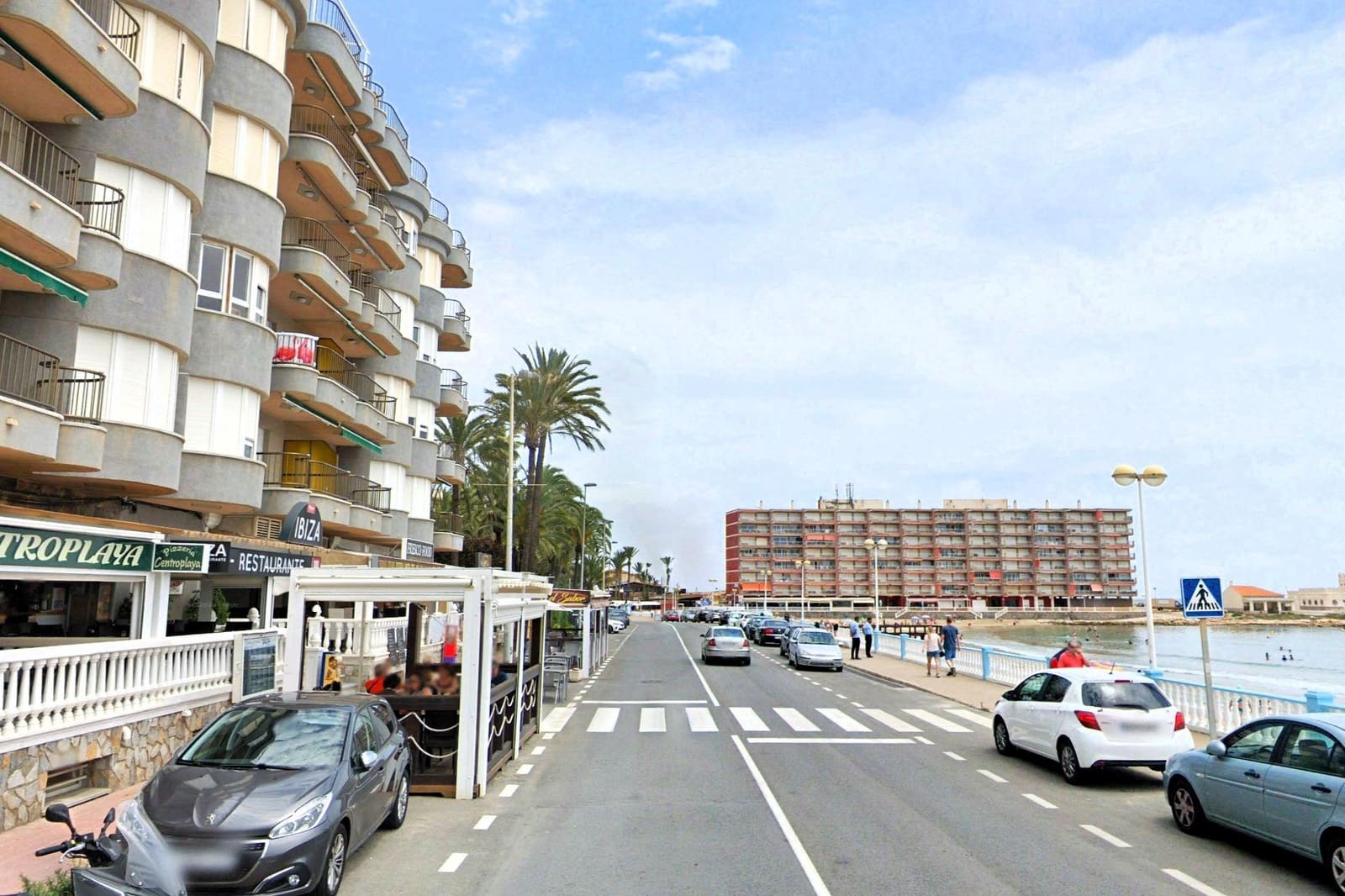 3 quarto Apartamento para venda em Torrevieja com garagem - 350 000 € (Ref: 9871990)