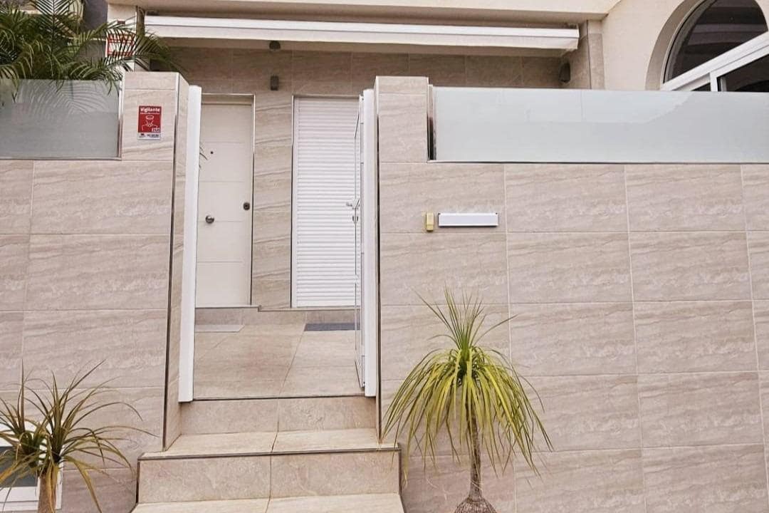 Adosado de 2 habitaciones en El Chaparral en venta - 206.500 € (Ref: 9871991)