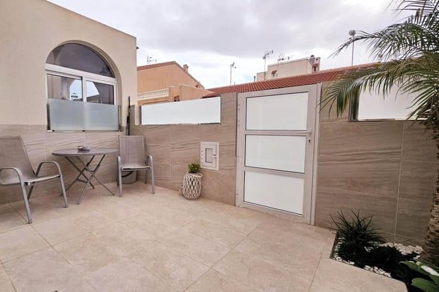 2 soverom Rekkehus til salgs i El Chaparral, Torrevieja - € 206 500 (Ref: 9871991)