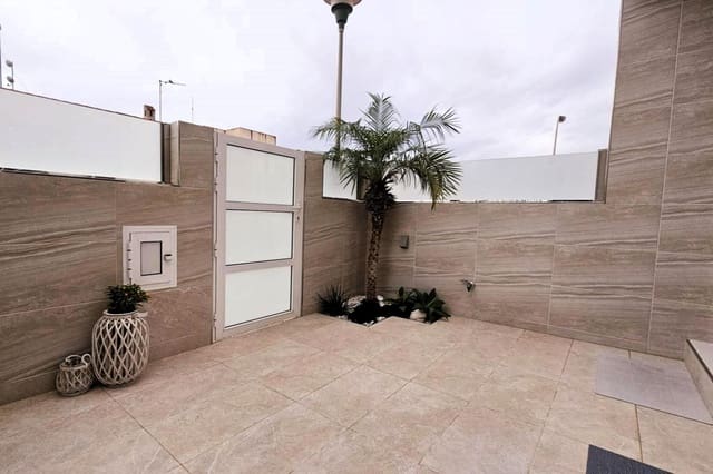 2 soverom Rekkehus til salgs i El Chaparral, Torrevieja - € 206 500 (Ref: 9871991)