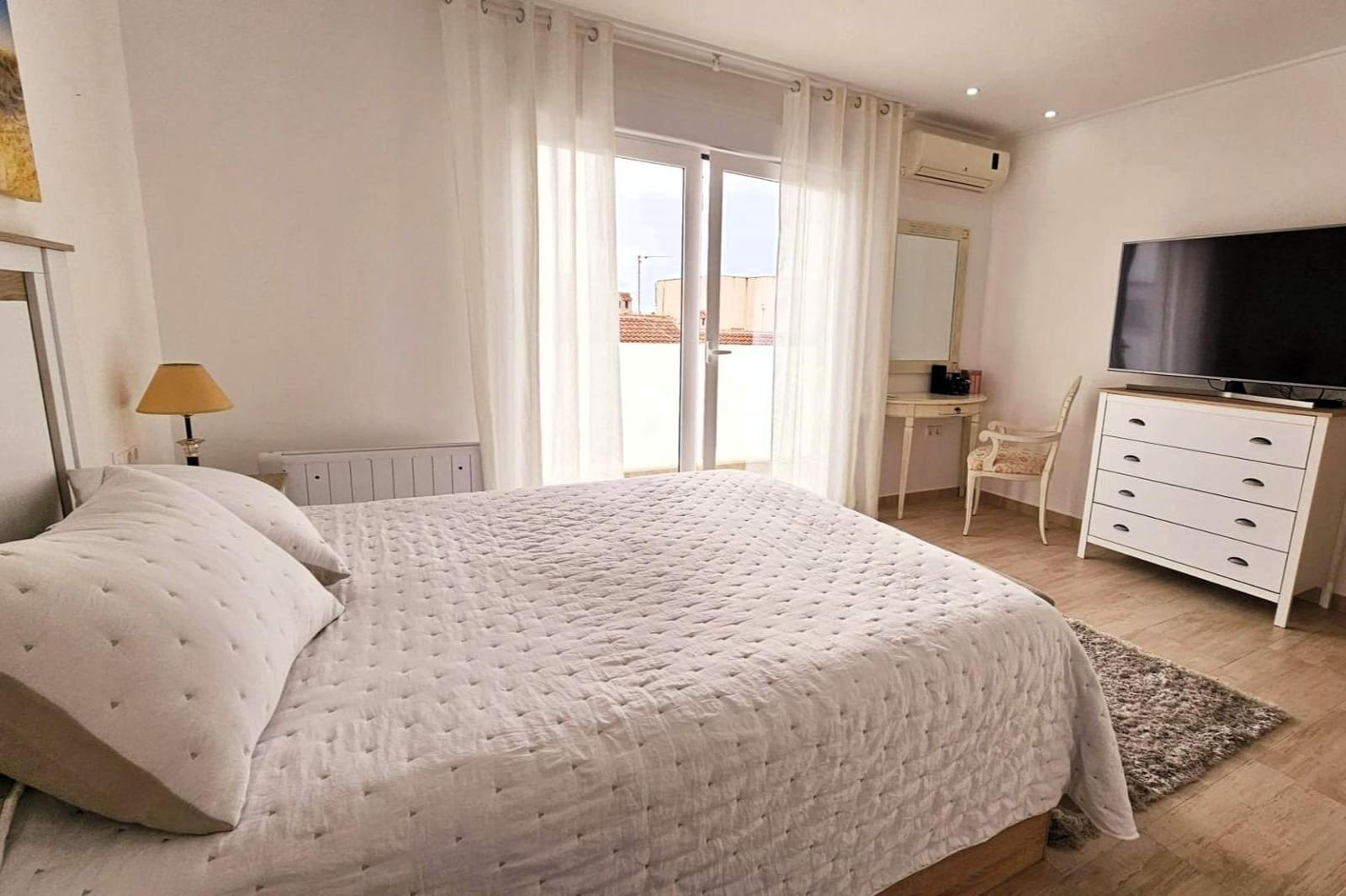 Adosado de 2 habitaciones en El Chaparral en venta - 206.500 € (Ref: 9871991)