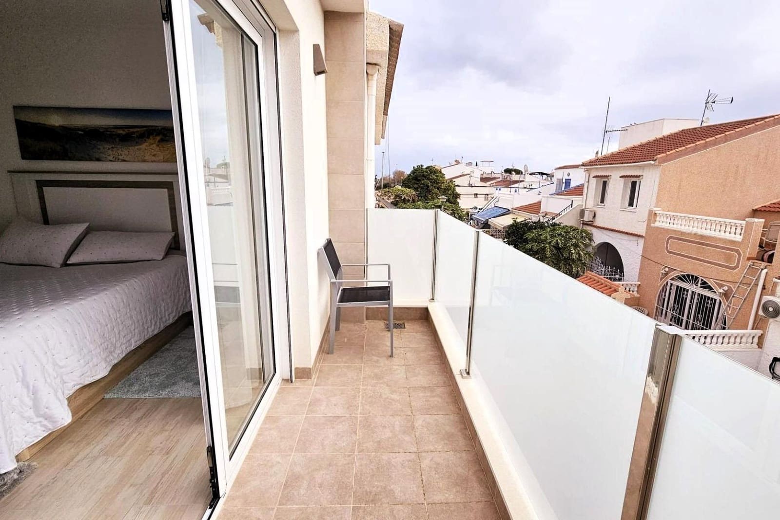 Adosado de 2 habitaciones en El Chaparral en venta - 206.500 € (Ref: 9871991)
