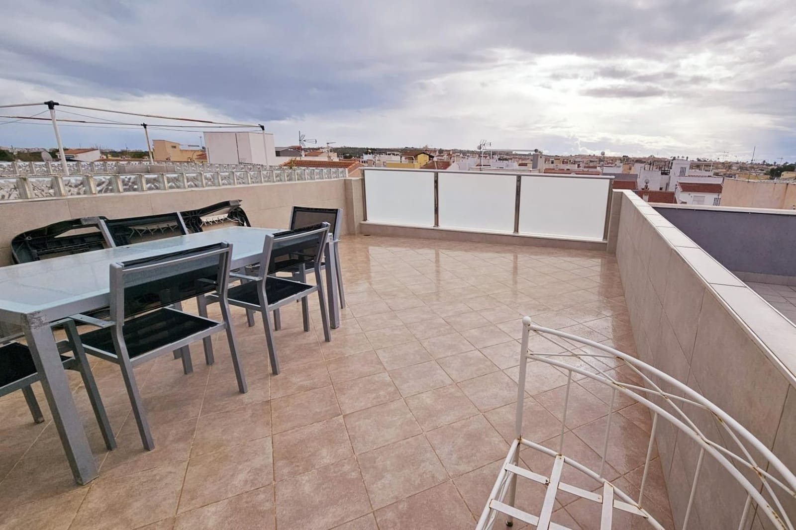Adosado de 2 habitaciones en El Chaparral en venta - 206.500 € (Ref: 9871991)