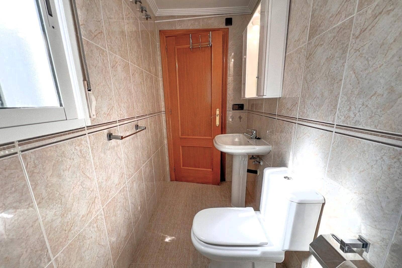 3 camera da letto Attico in vendita in Torrevieja con garage - 265.000 € (Rif: 9871992)