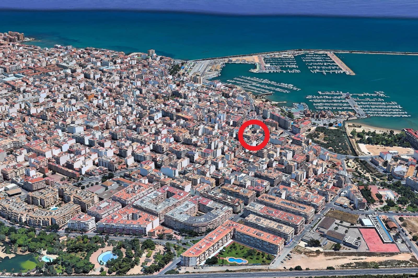 3 camera da letto Attico in vendita in Torrevieja con garage - 265.000 € (Rif: 9871992)