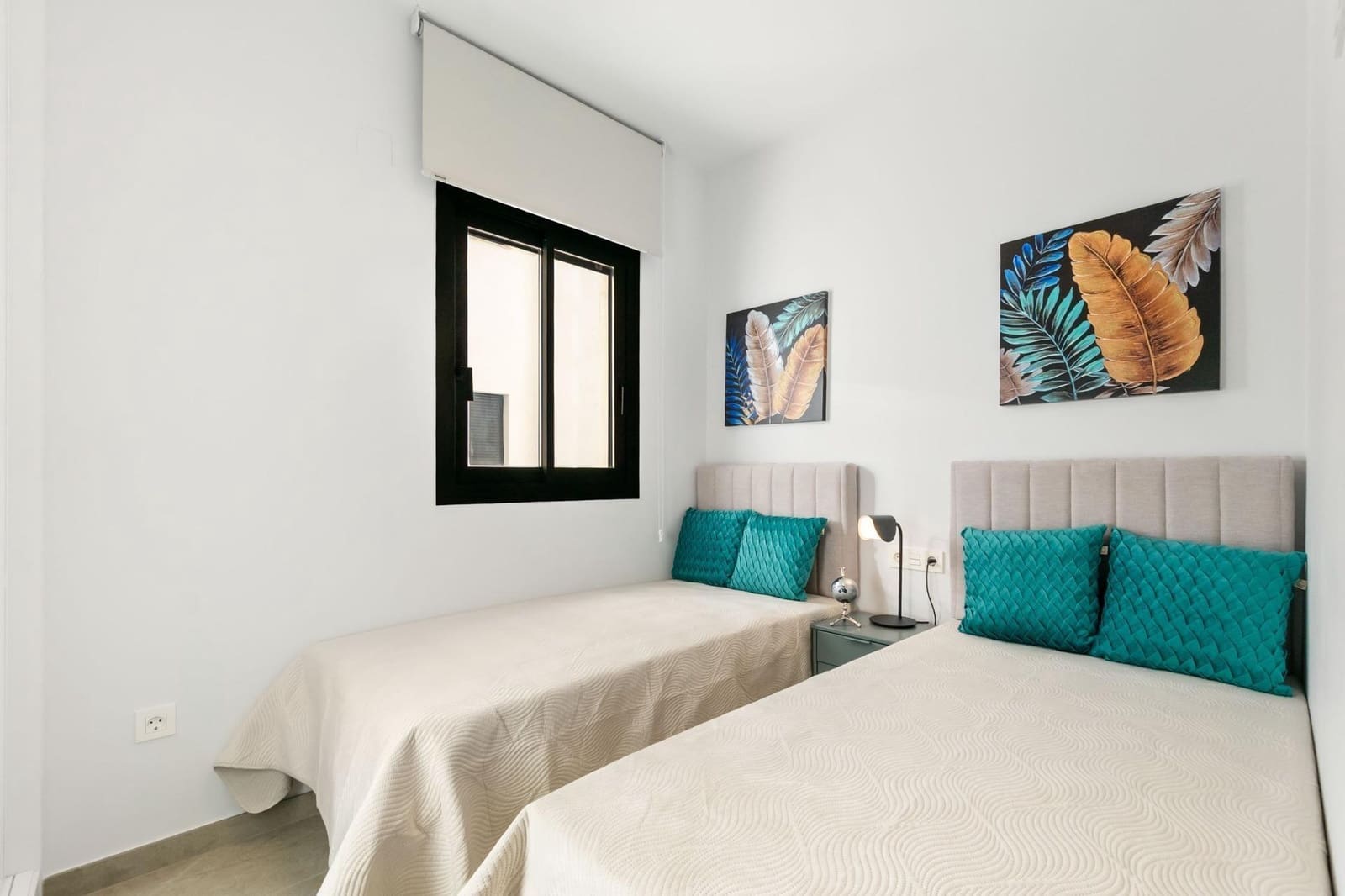 Apartamento de 2 habitaciones en Torrevieja en venta con piscina - 249.900 € (Ref: 9871993)