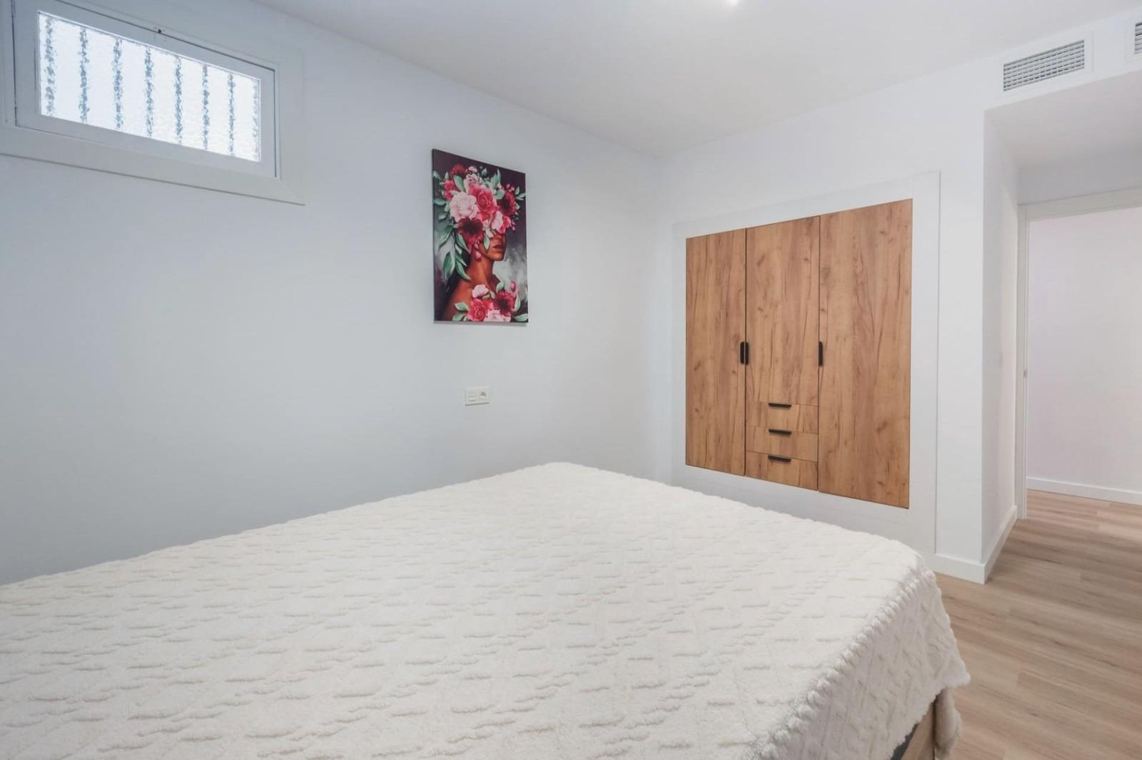 3 makuuhuone Kattohuoneisto myytävänä paikassa Torrevieja - 300 000 € (Ref: 9871996)