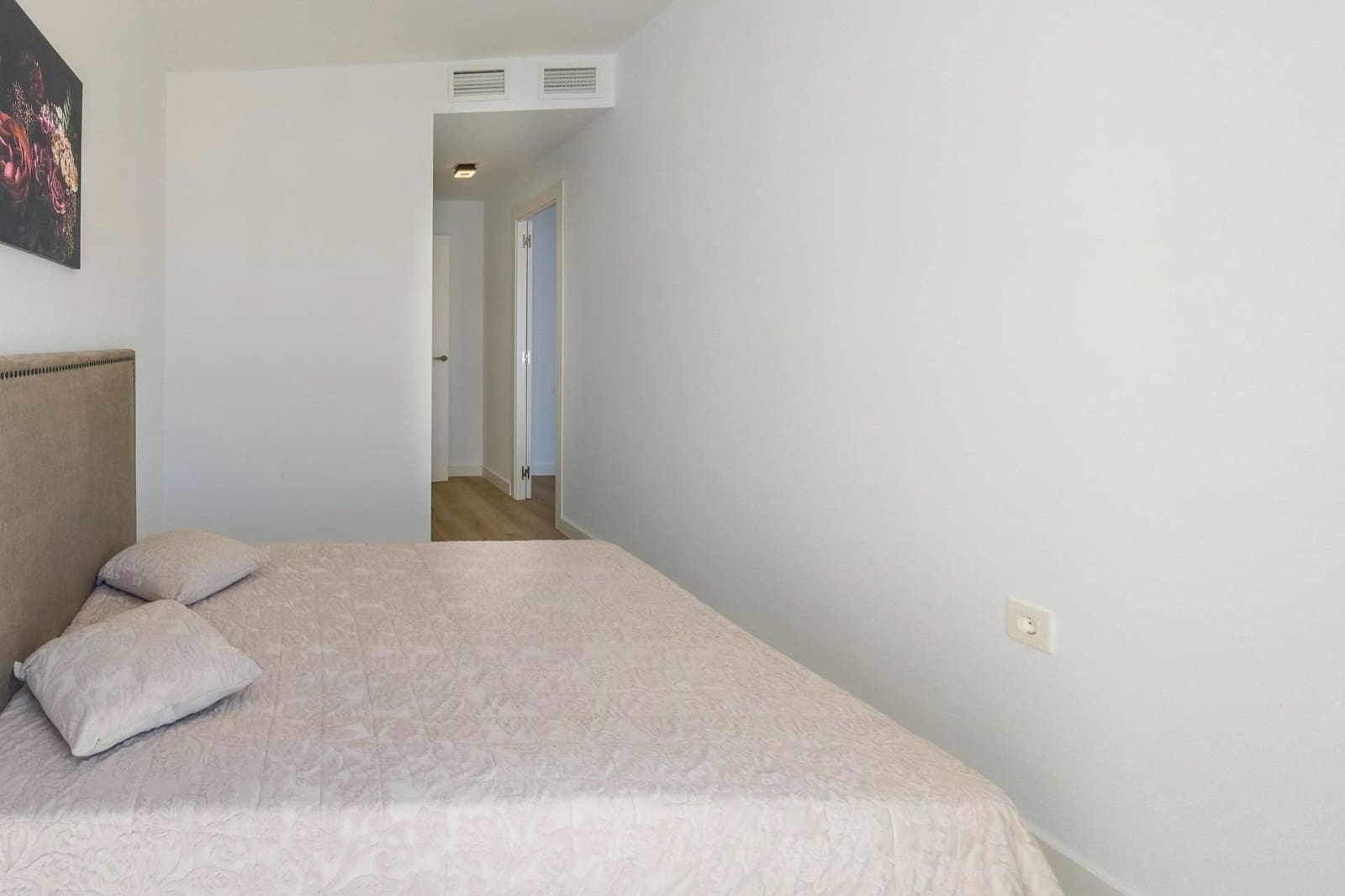 3 makuuhuone Kattohuoneisto myytävänä paikassa Torrevieja - 300 000 € (Ref: 9871996)