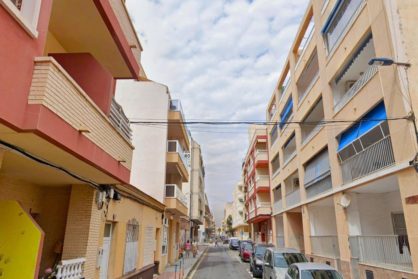 3 makuuhuone Kattohuoneisto myytävänä paikassa Torrevieja - 300 000 € (Ref: 9871996)