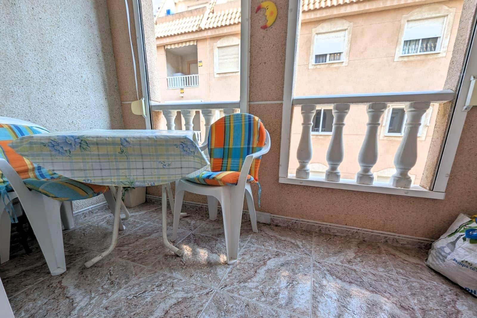 Apartamento de 2 habitaciones en Torrevieja en venta con garaje - 159.990 € (Ref: 9873482)