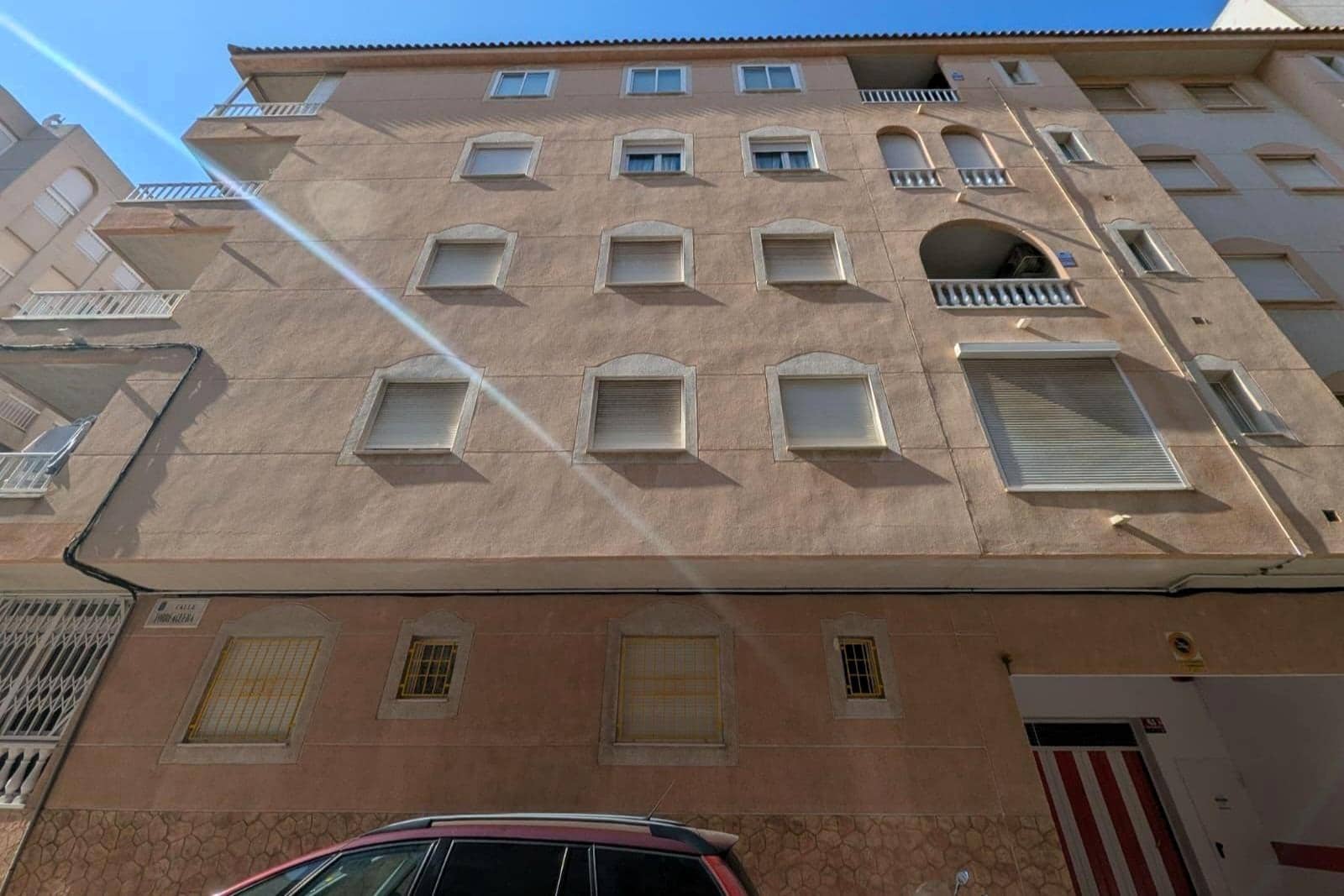 Apartamento de 2 habitaciones en Torrevieja en venta con garaje - 159.990 € (Ref: 9873482)