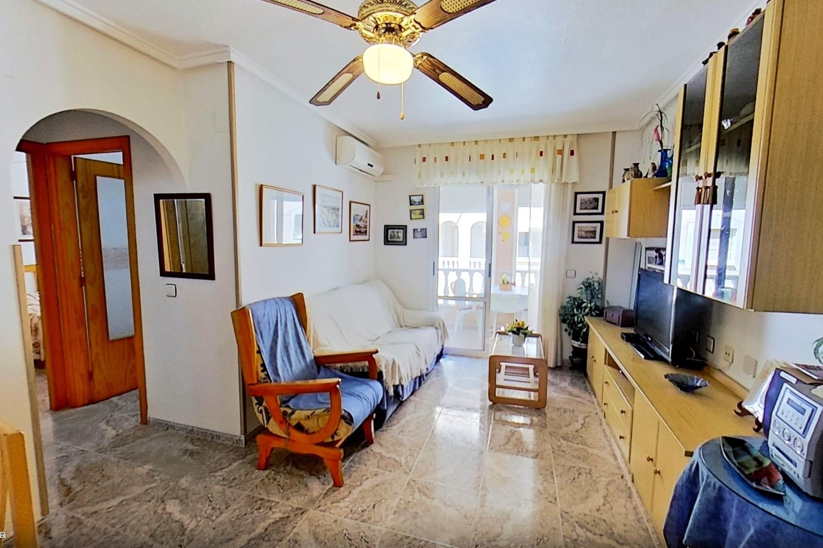 Apartamento de 2 habitaciones en Torrevieja en venta con garaje - 159.990 € (Ref: 9873482)
