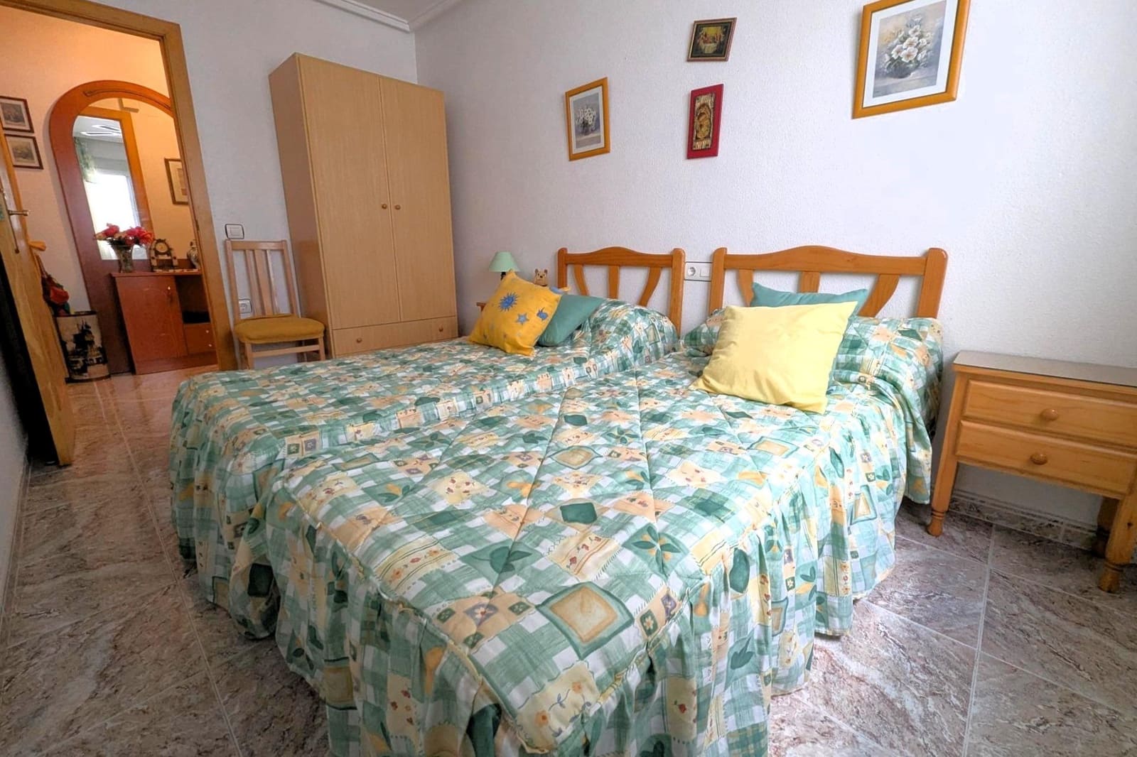 Apartamento de 2 habitaciones en Torrevieja en venta con garaje - 159.990 € (Ref: 9873482)