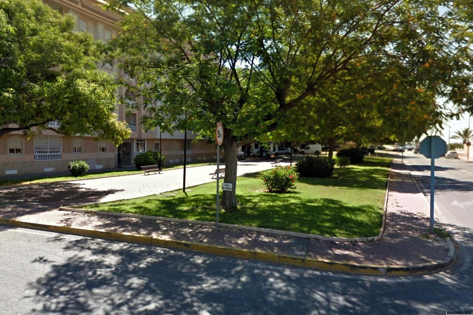 Apartamento de 2 habitaciones en Torrevieja en venta con garaje - 159.990 € (Ref: 9873482)
