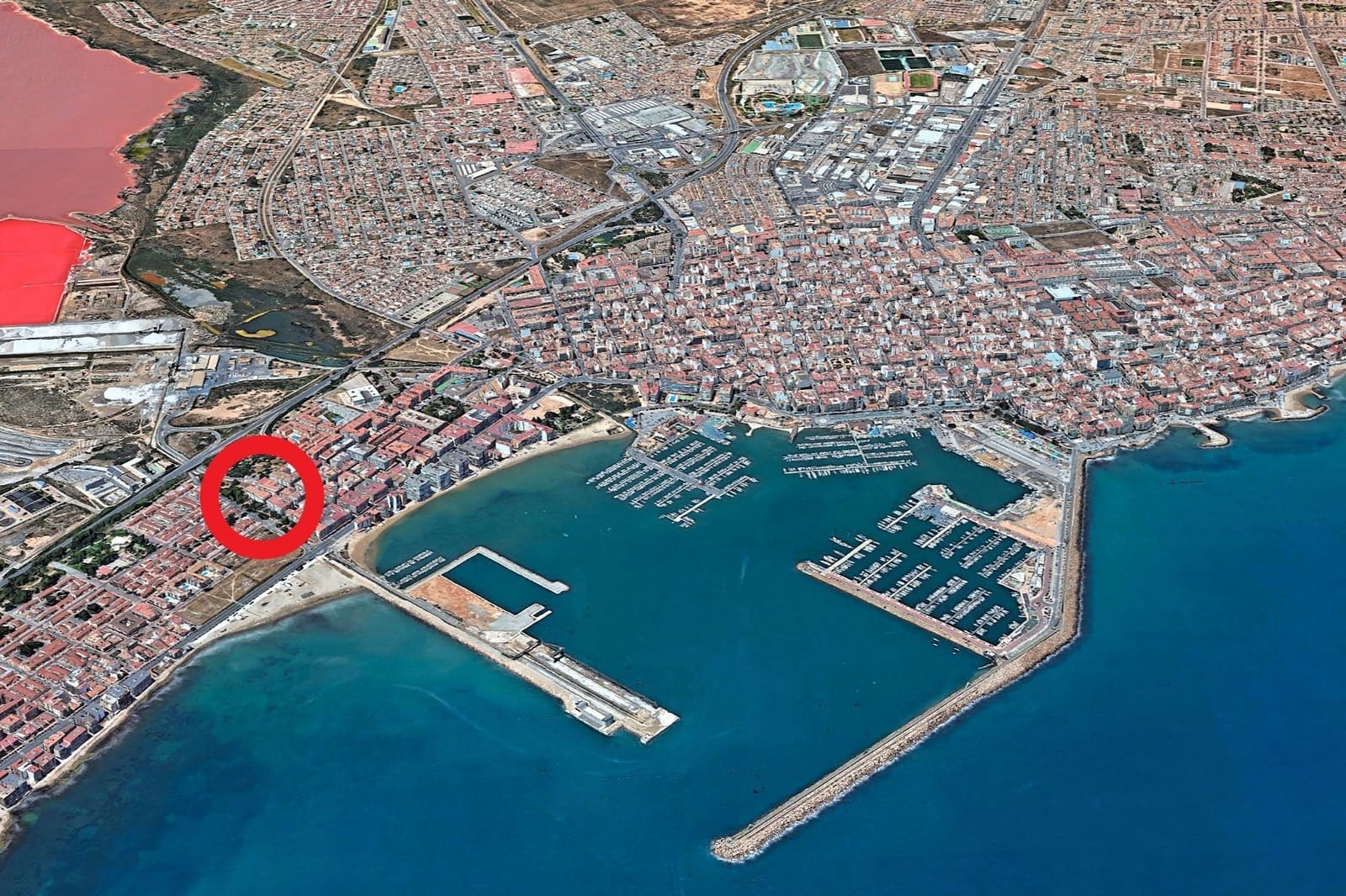 Apartamento de 2 habitaciones en Torrevieja en venta con garaje - 159.990 € (Ref: 9873482)