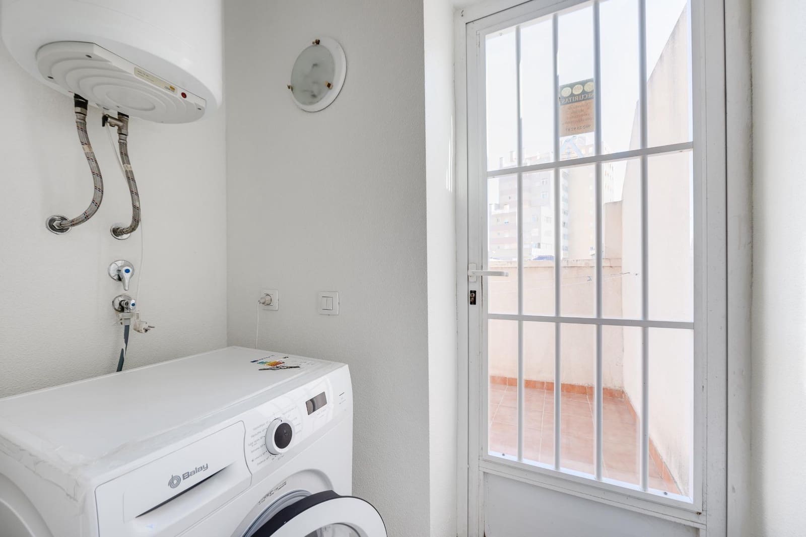 3 Zimmer Reihenhaus zu verkaufen in La Veleta mit Pool - 215.000 € (Ref: 9876392)