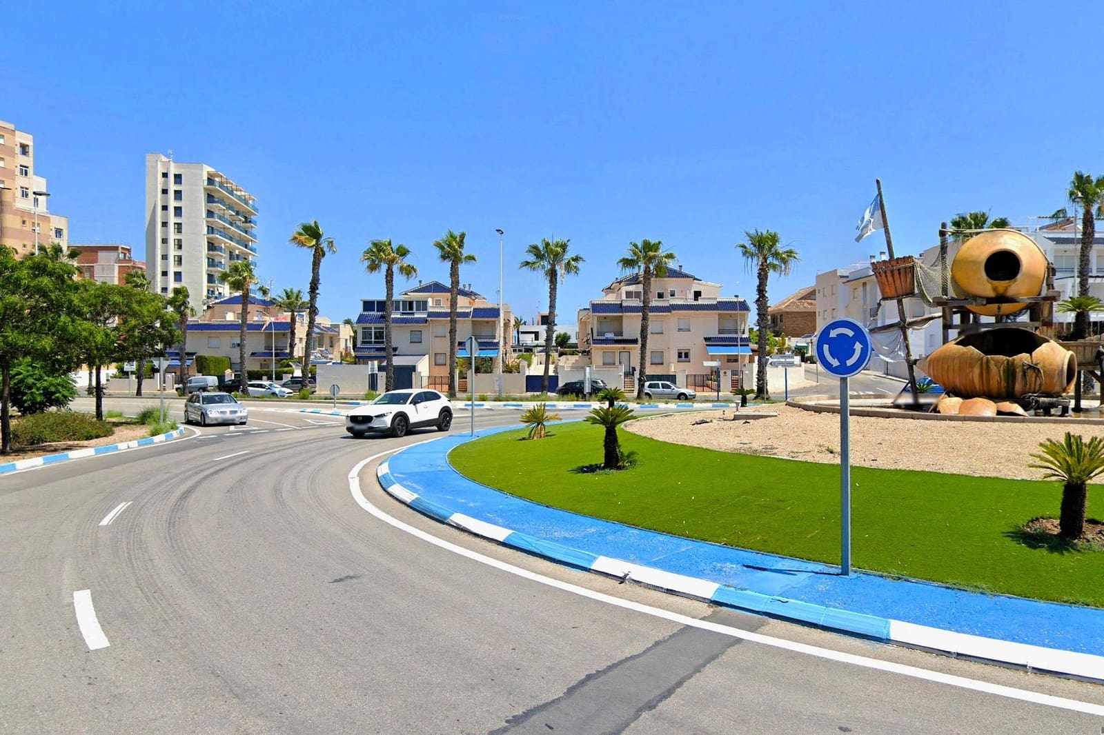3 Zimmer Reihenhaus zu verkaufen in La Veleta mit Pool - 215.000 € (Ref: 9876392)