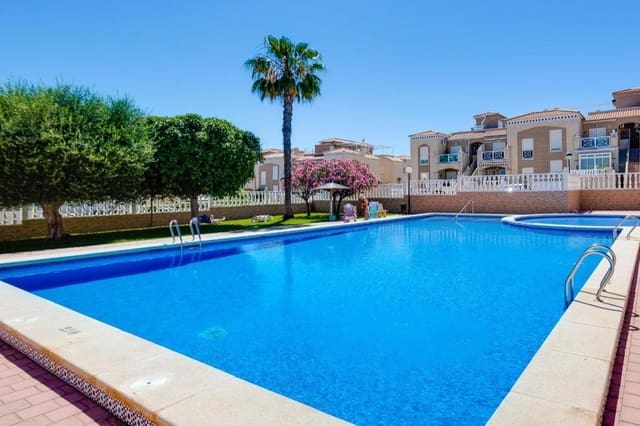 Apartamento de 2 habitaciones en Torreblanca, Torrevieja en venta con piscina - 179.900 € (Ref: 9878774)