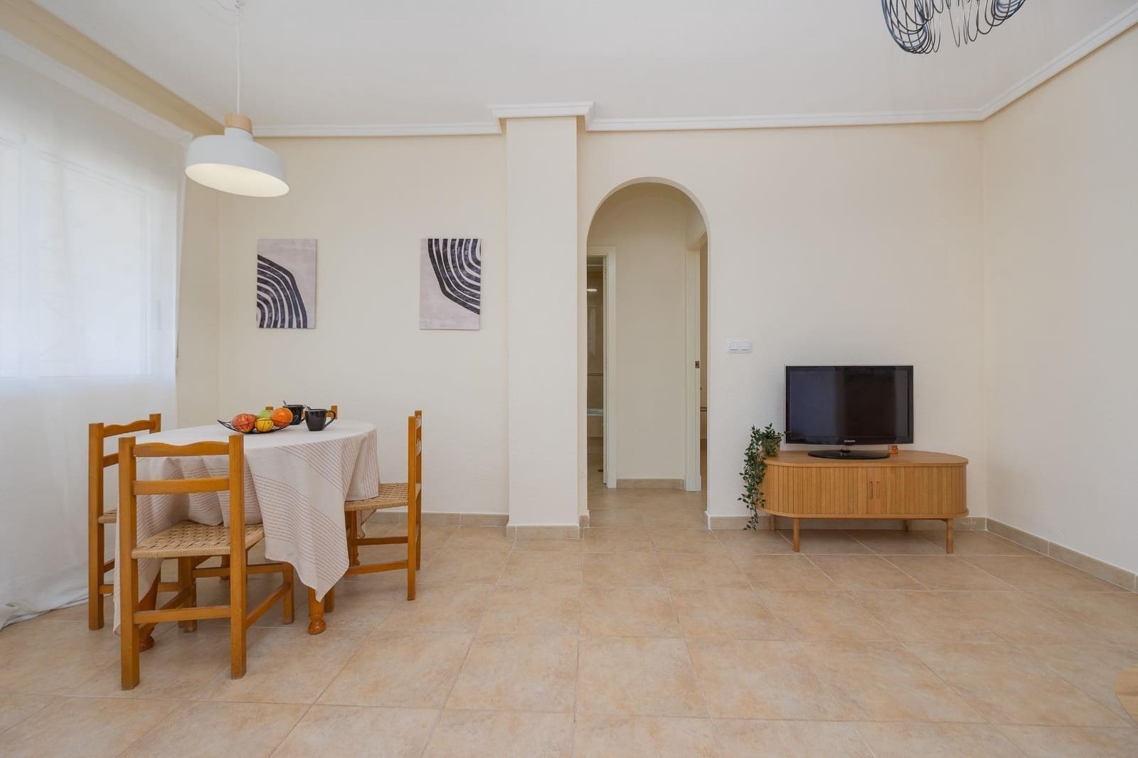 Apartamento de 2 habitaciones en Torrevieja en venta con piscina - 179.900 € (Ref: 9878774)