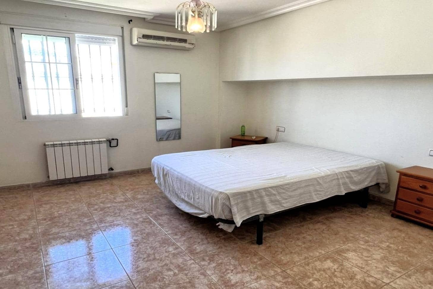 3 quarto Moradia Geminada para venda em Aguas Nuevas com garagem - 425 000 € (Ref: 9884769)