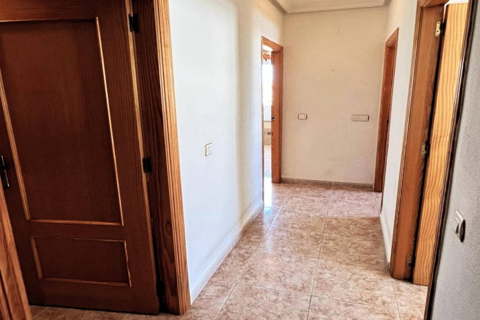 3 quarto Moradia Geminada para venda em Aguas Nuevas com garagem - 425 000 € (Ref: 9884769)