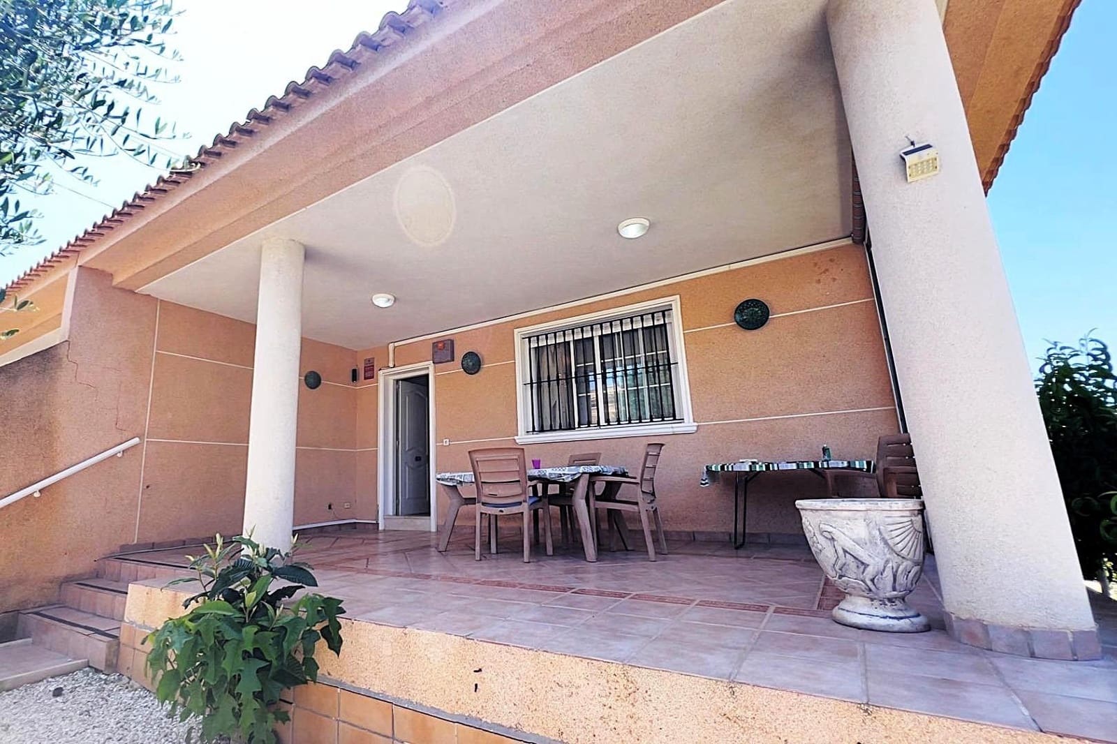 3 quarto Moradia Geminada para venda em Aguas Nuevas com garagem - 425 000 € (Ref: 9884769)
