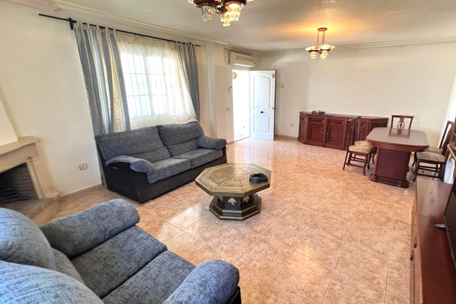 3 quarto Moradia Geminada para venda em Aguas Nuevas com garagem - 425 000 € (Ref: 9884769)