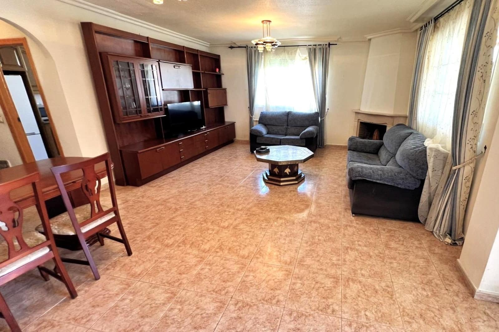 3 quarto Moradia Geminada para venda em Aguas Nuevas com garagem - 425 000 € (Ref: 9884769)
