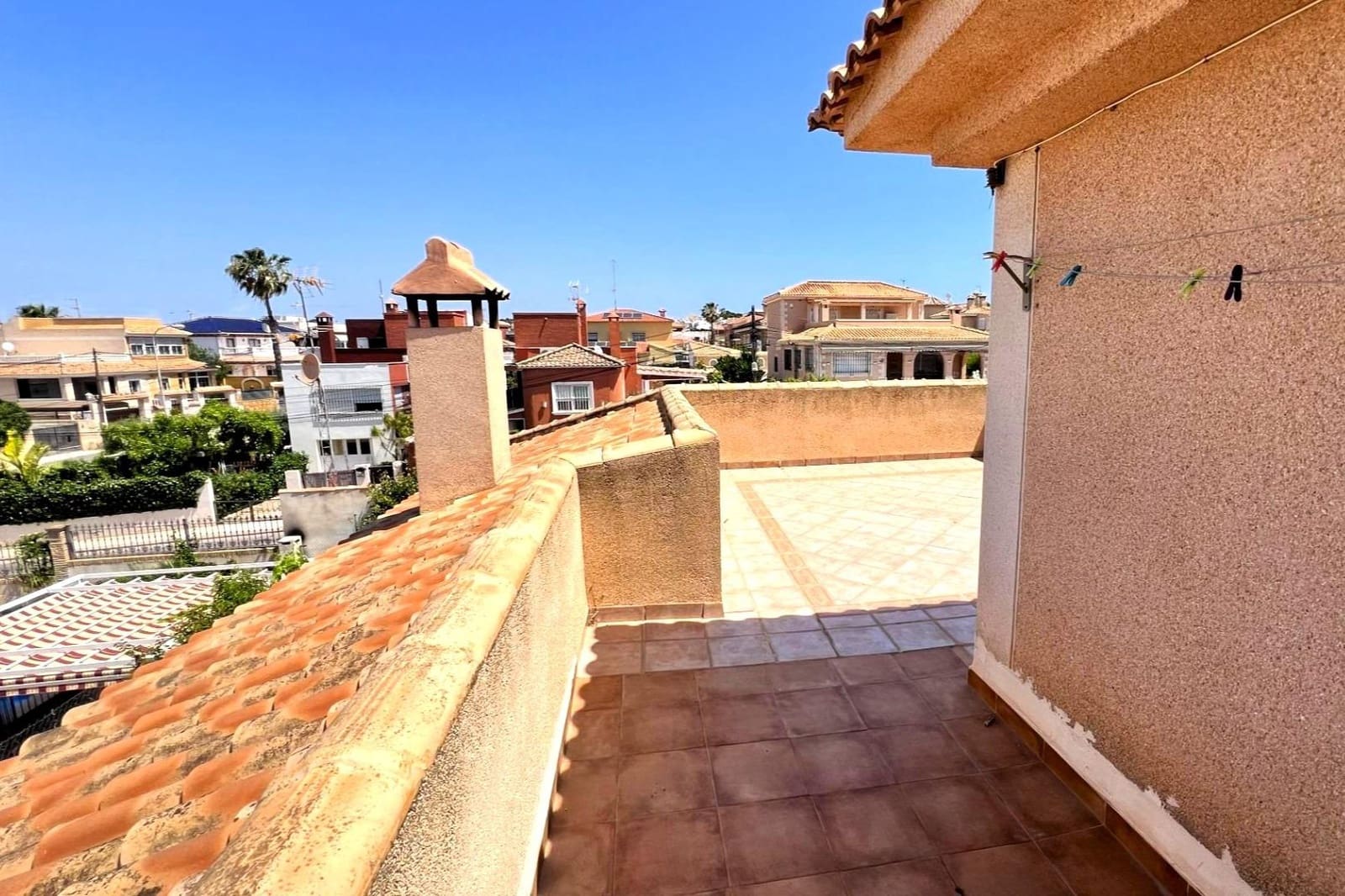 3 quarto Moradia Geminada para venda em Aguas Nuevas com garagem - 425 000 € (Ref: 9884769)