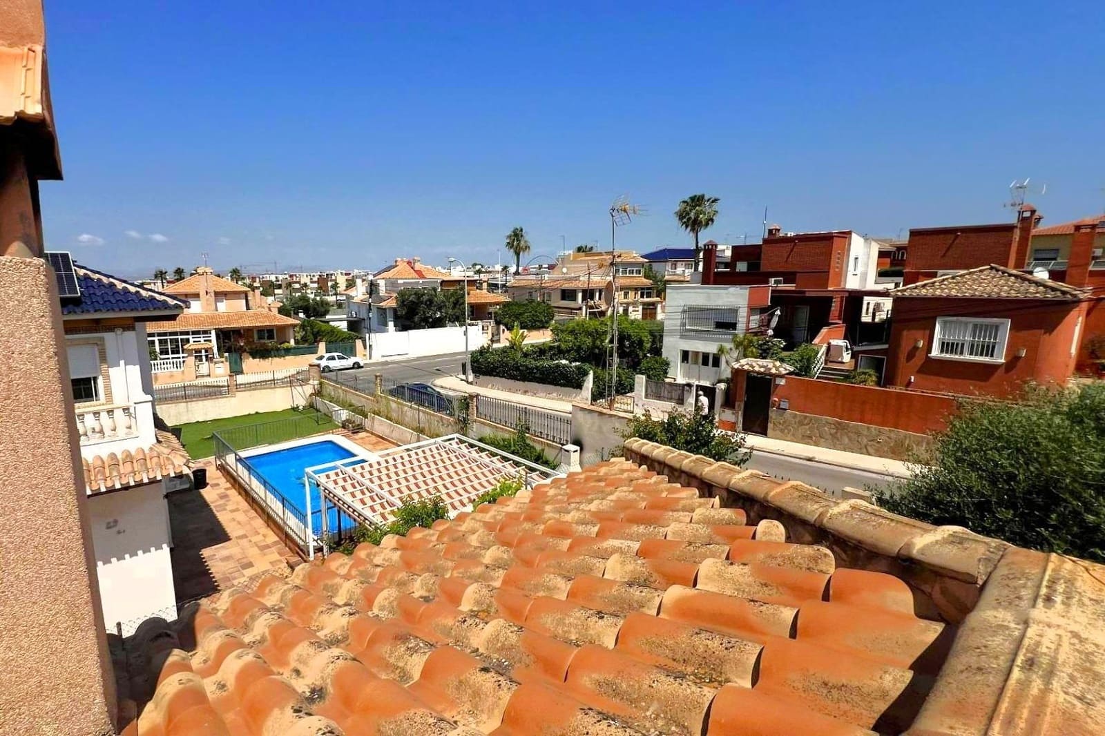 3 quarto Moradia Geminada para venda em Aguas Nuevas com garagem - 425 000 € (Ref: 9884769)