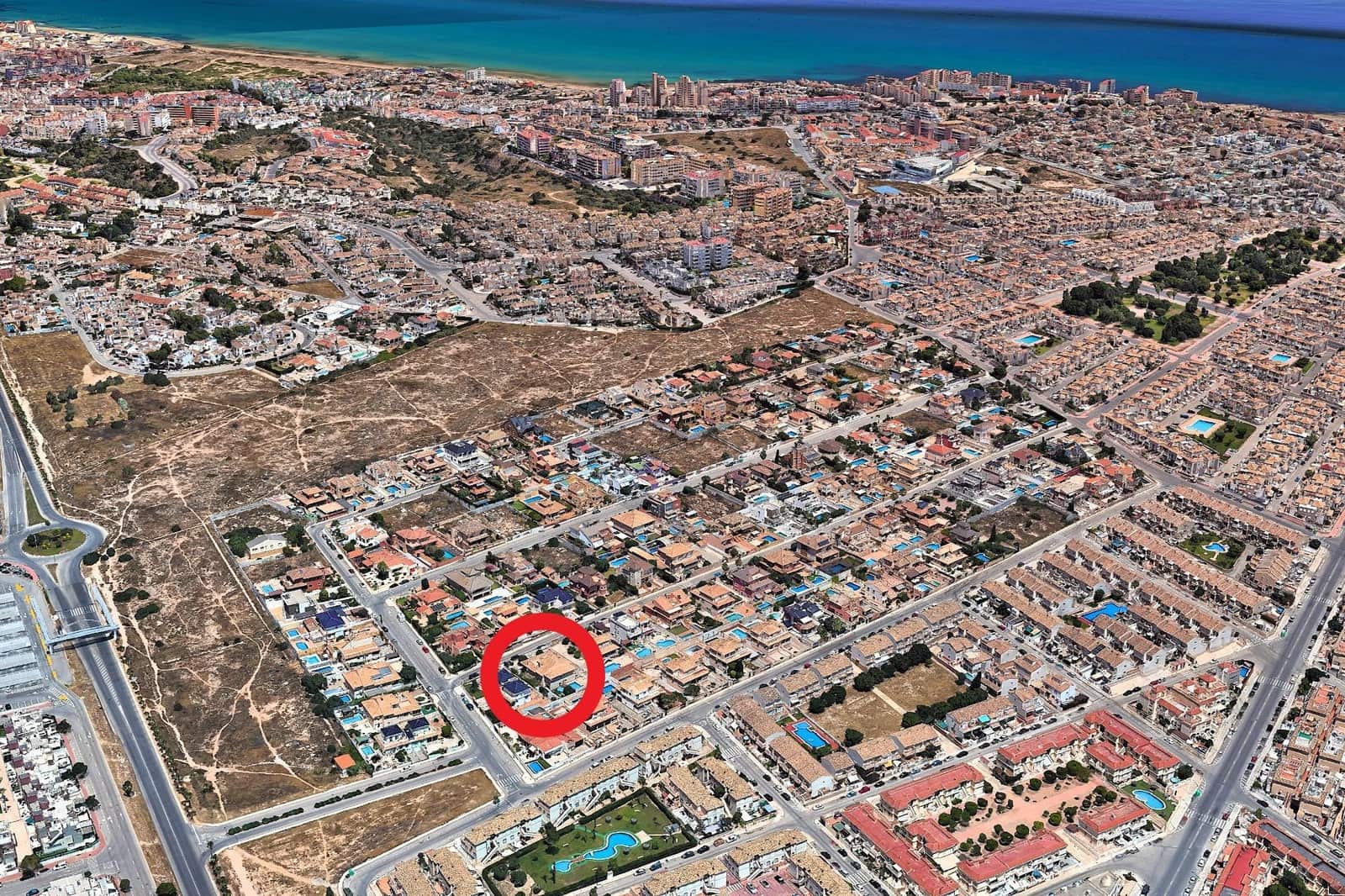 3 quarto Moradia Geminada para venda em Aguas Nuevas com garagem - 425 000 € (Ref: 9884769)