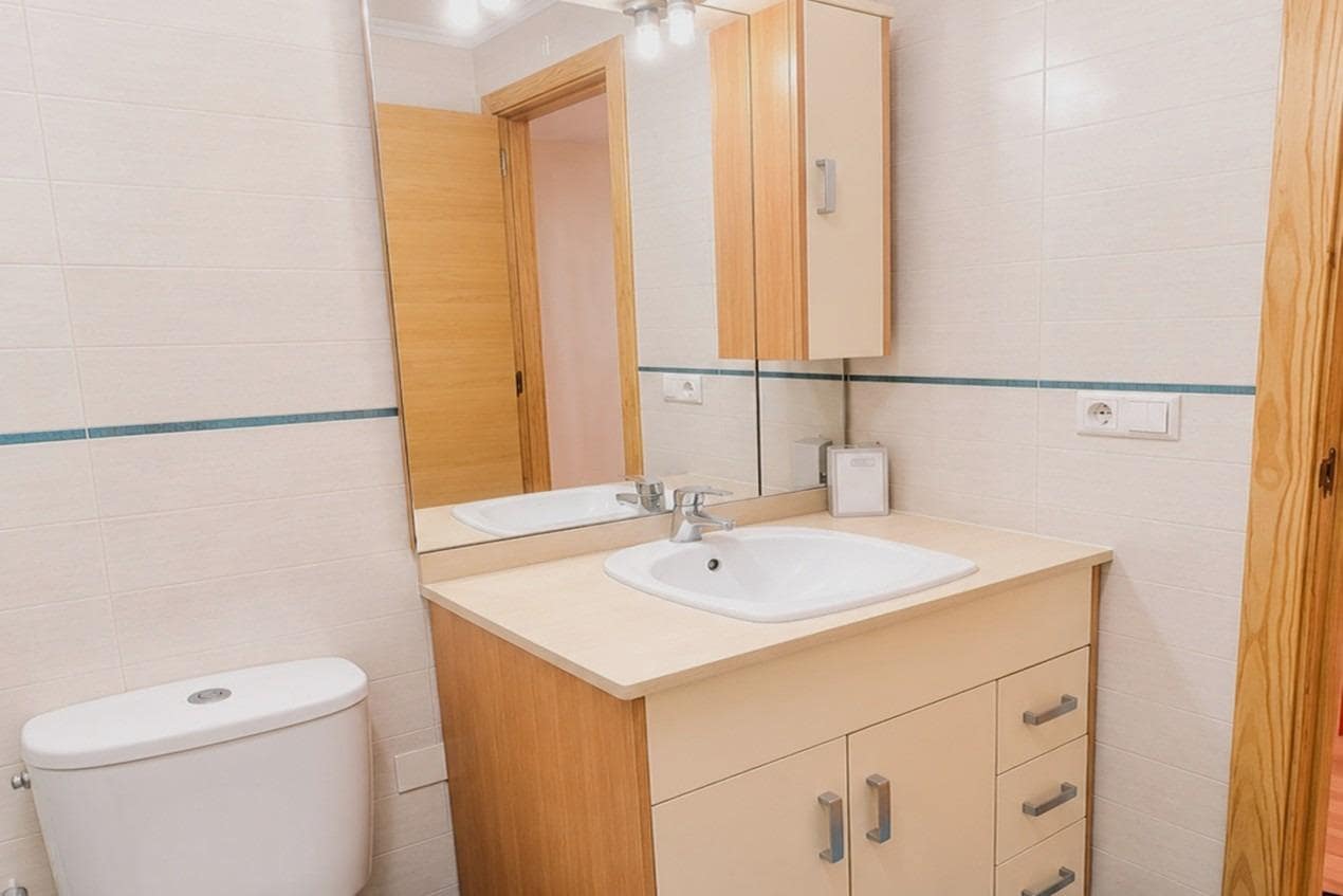 1 quarto Apartamento para venda em Torrevieja com piscina - 118 000 € (Ref: 9888106)